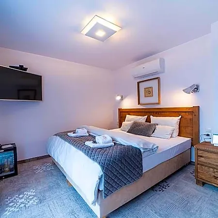 Hotel Przy Zywieckim 4*